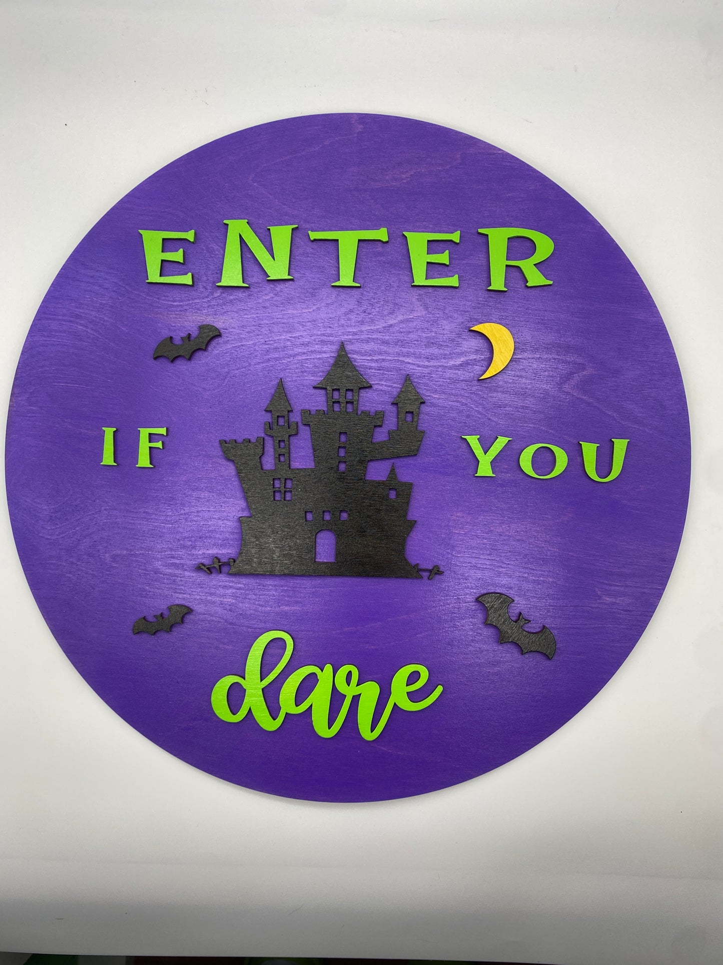 16 in Sign - Enter if you Dare